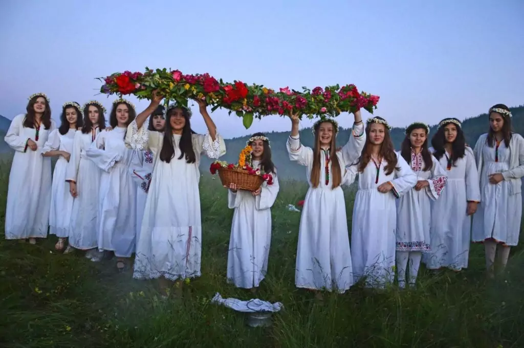 Еньовден - 24 юни Еньовден - 24 юни