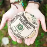 Линия на парите – Гледане на ръка