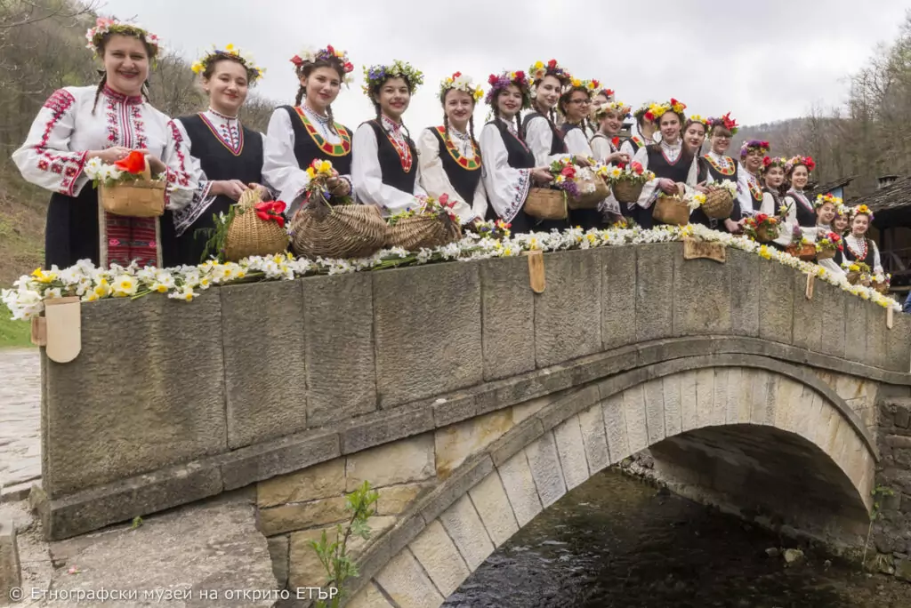 Лазаровден