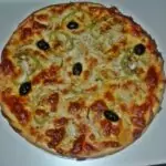 Пица с шунка и кашкавал