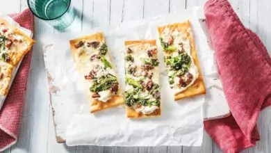 Бяла пица с бекон