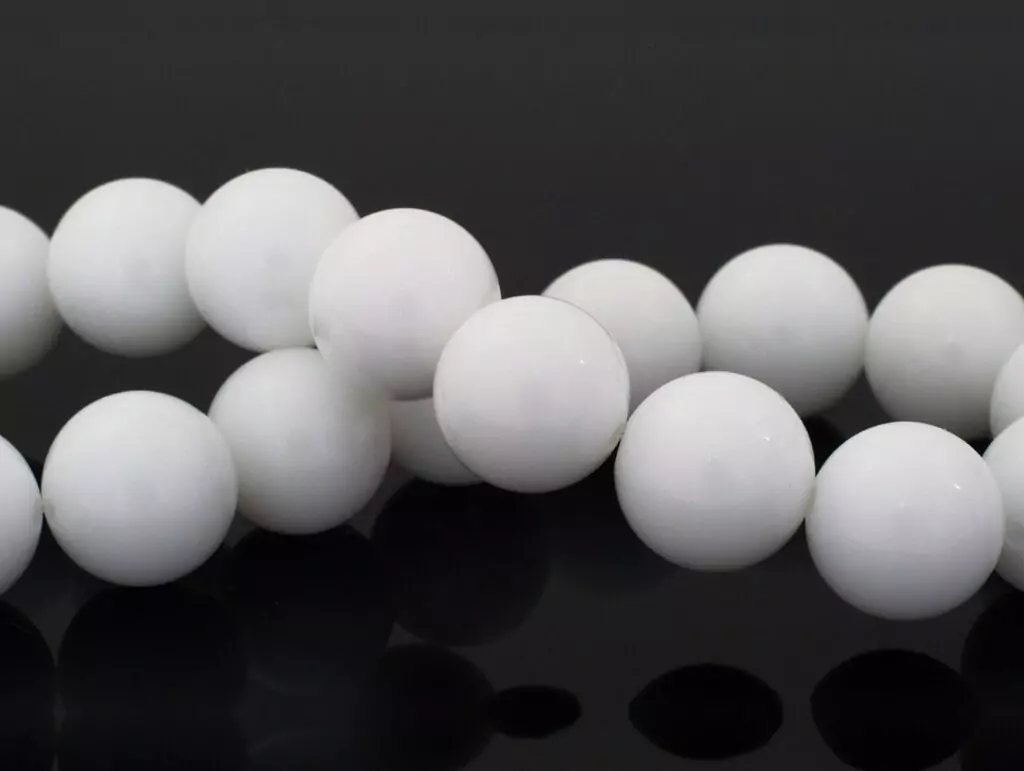 Градински талисмани - Бял ахат