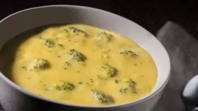 Супа със сирене и броколи