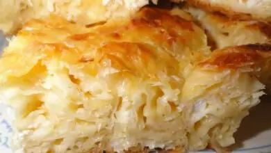 Баница с газирана вода и сирене