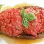 Патладжани с кайма и доматен сос