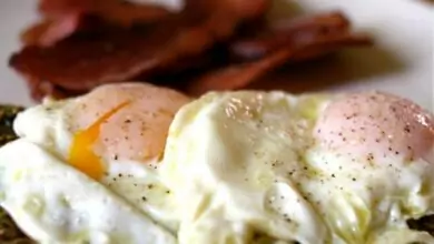 Пържени яйца с бекон