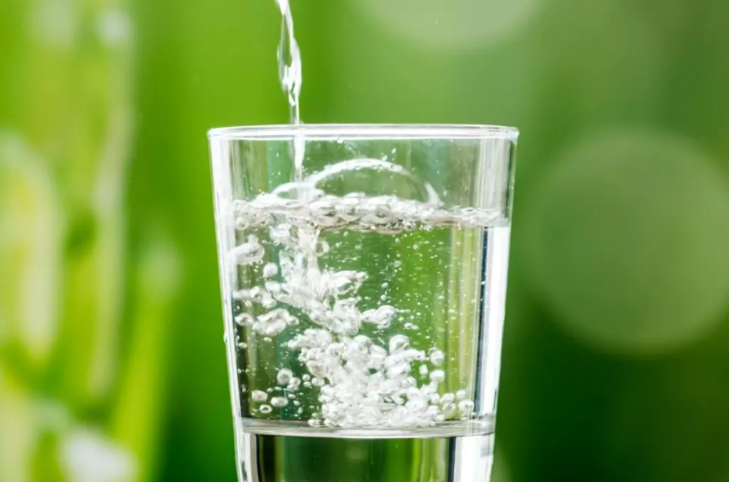 Лекуване с вода