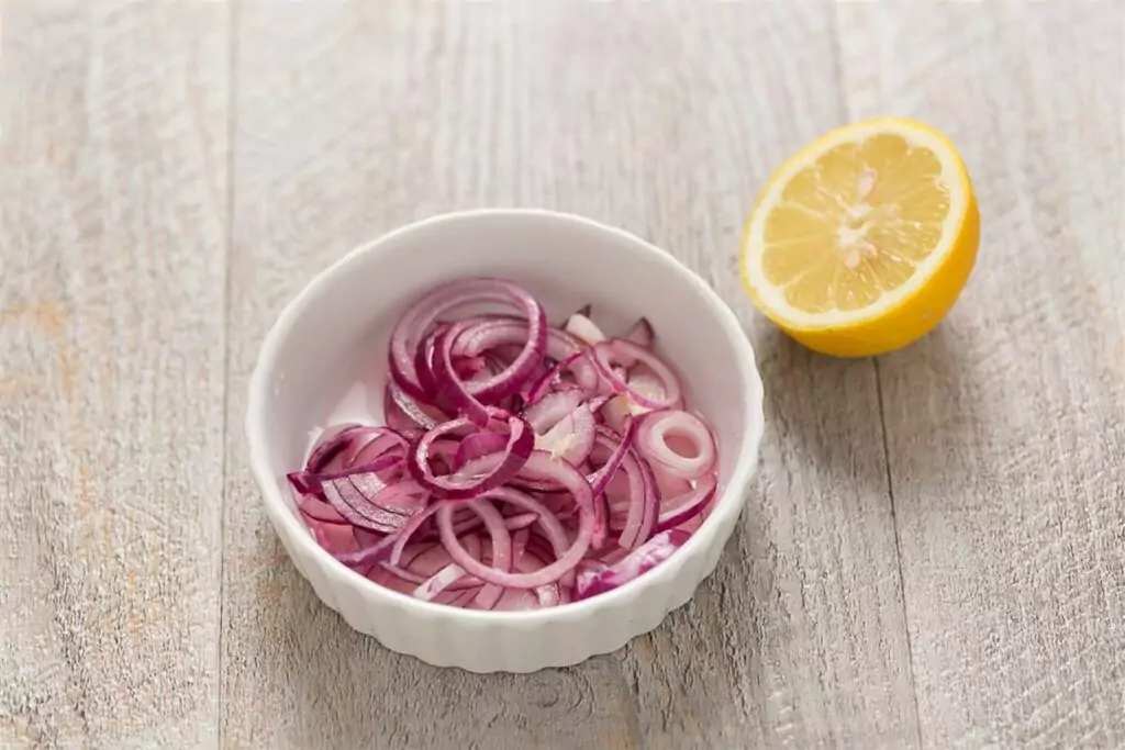 Лук и лимони предпазват от инфаркт и инсулт Лук и лимони предпазват от инфаркт и инсулт