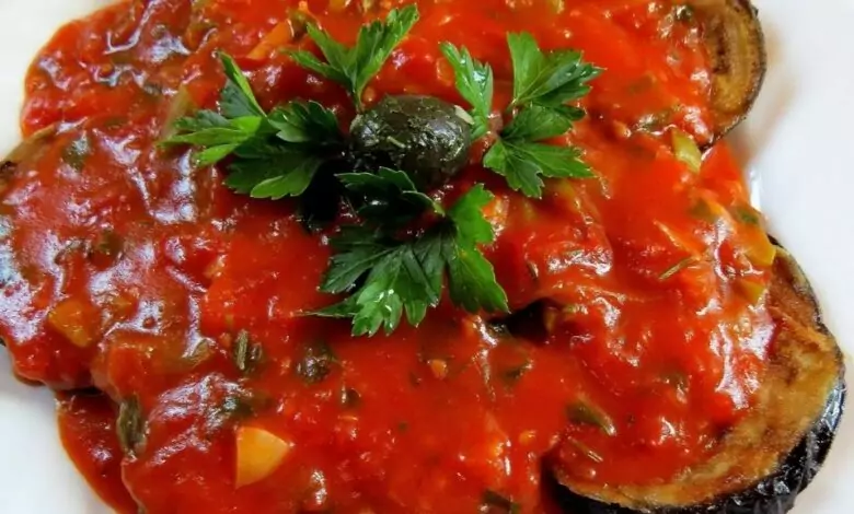 Патладжан с доматен сос