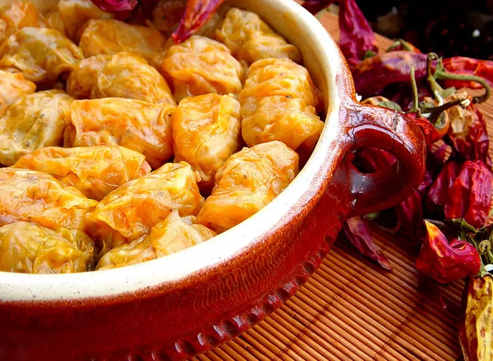 Постни сарми с кисело зеле