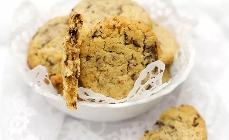 шоколадови бисквити