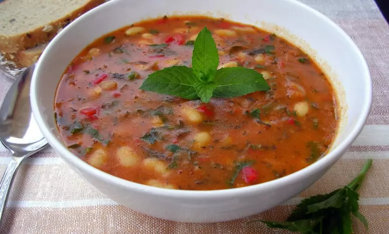 Постна боб чорба