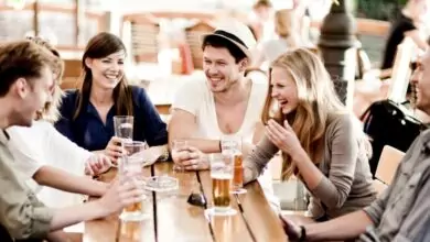 социални контакти