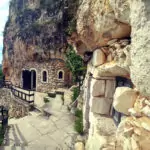 Обичаи при строеж на къща и мостове