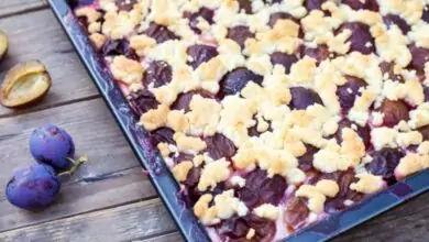 пай със сини сливи