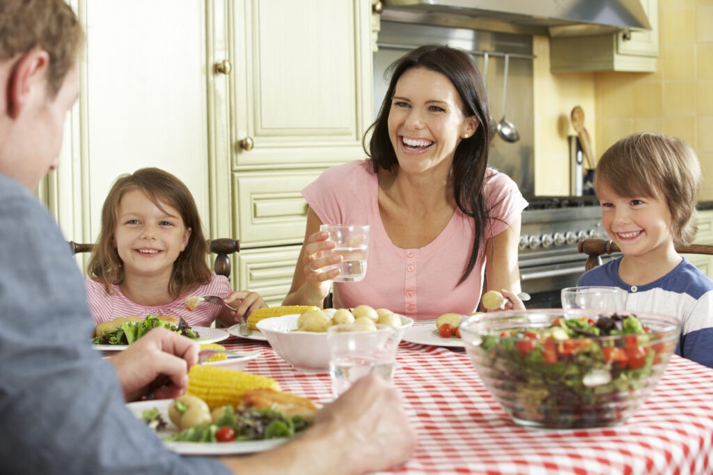 Семейна вечеря - залог за щастлив брак