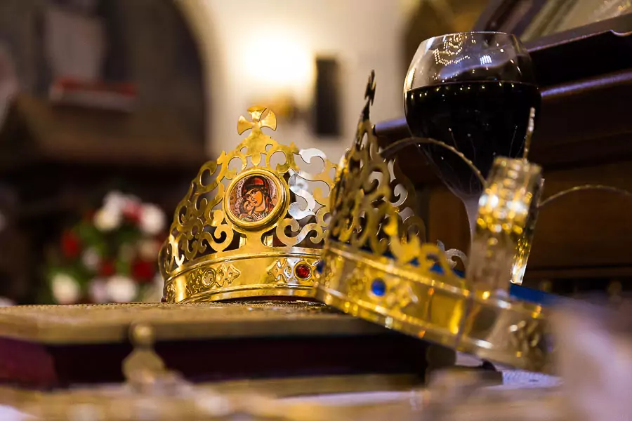 венчални корони