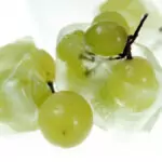 Вместо десерт – замразено пияно грозде