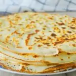 Палачинки със салца