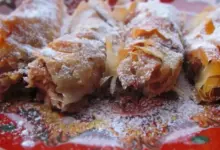 Баница с ябълки и локум