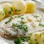 Варена Риба