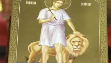 светец и лъв