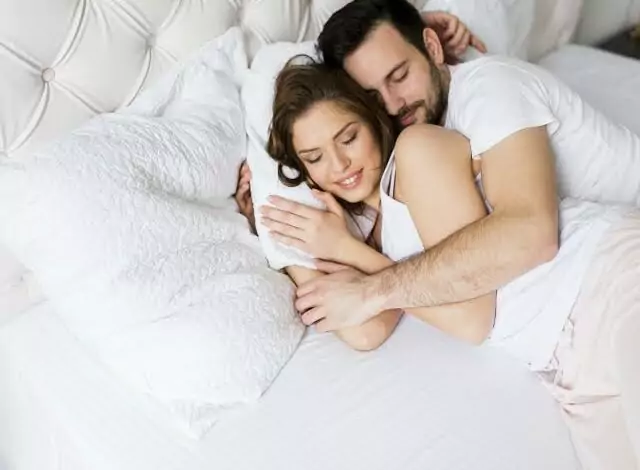 сънят с партньор