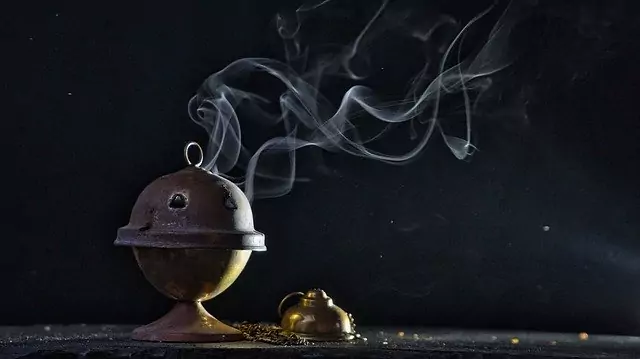 Кадене с тамян