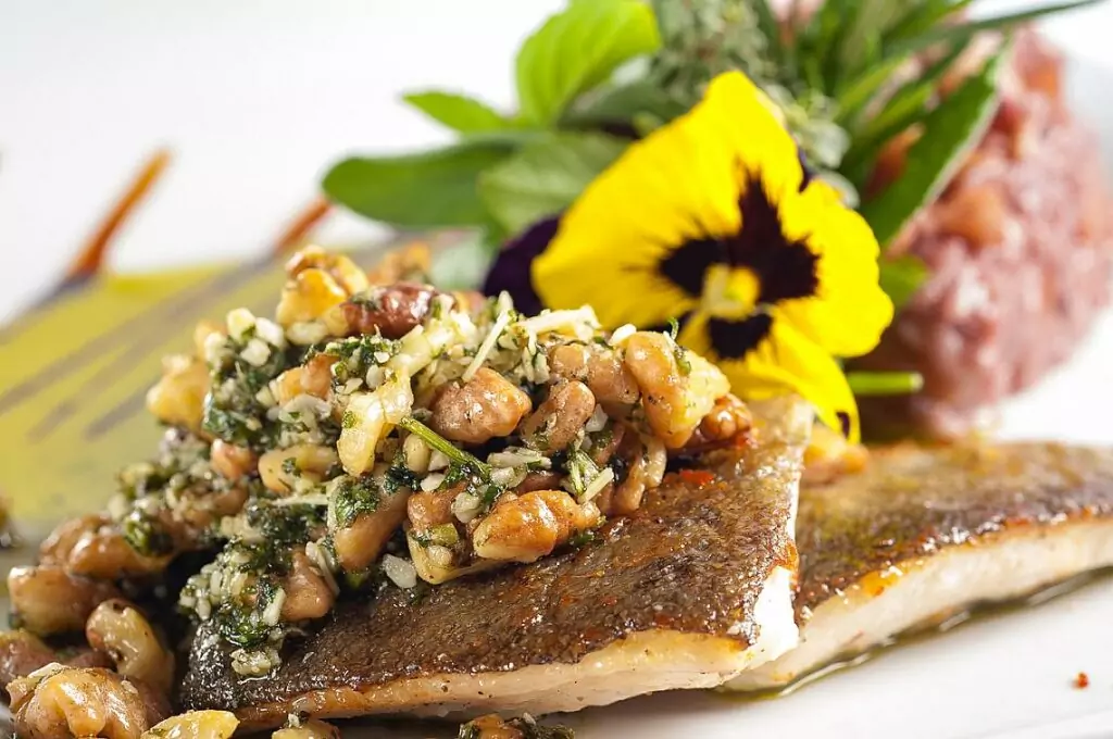 Пъстърва за Цветница Пъстърва за Цветница