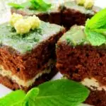 Брауни с ментова заливка