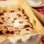 Черешова шарлота