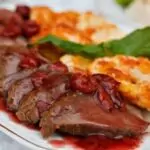 Телешко бон филе с мексикански сос