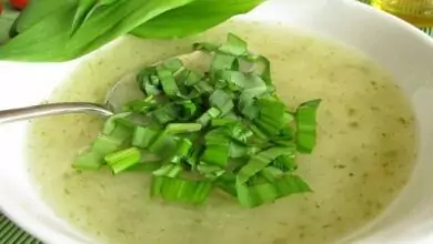 Чорба със зелен лук и джанки