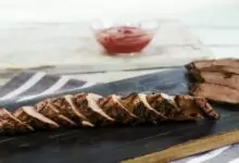 Мариновано в малинов сос свинско на грил