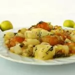 Яхния с тиквички и джанки