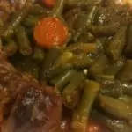 Зелен фасул с наденица