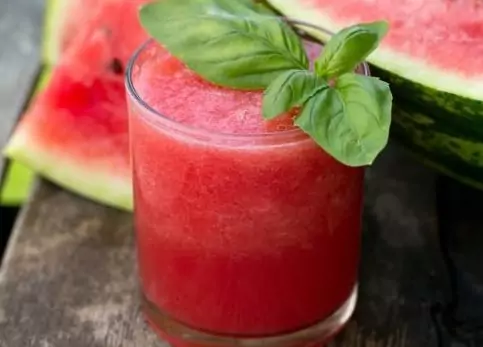 Лимонада от босилек и диня