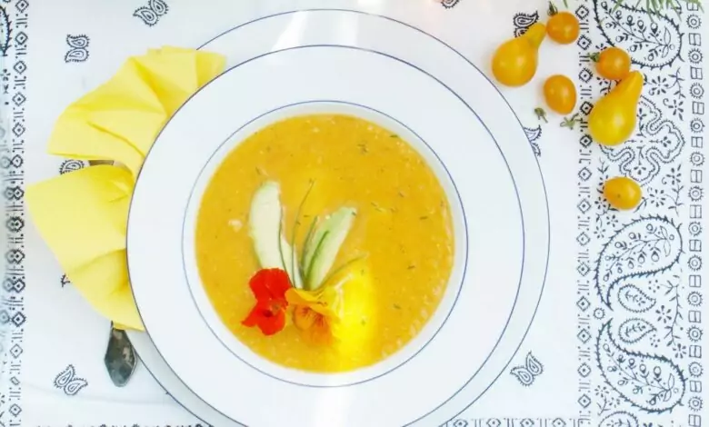 супа от жълти доматчета