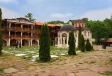 Гигински манастир - аязмо