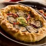 Киш с патладжан и домати