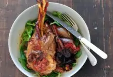 Агнешки джолани с карамелизиран лук