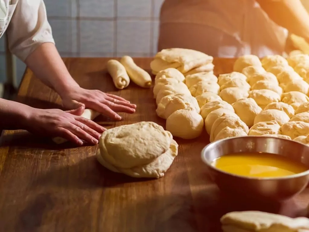 Как правилно се меси козунак Как правилно се меси козунак