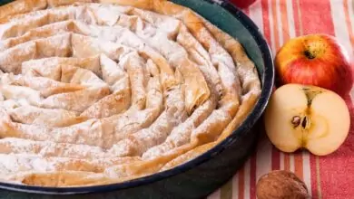 баница с ябълки