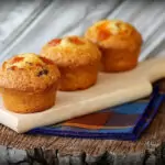 Постни мъфини с конфитюр