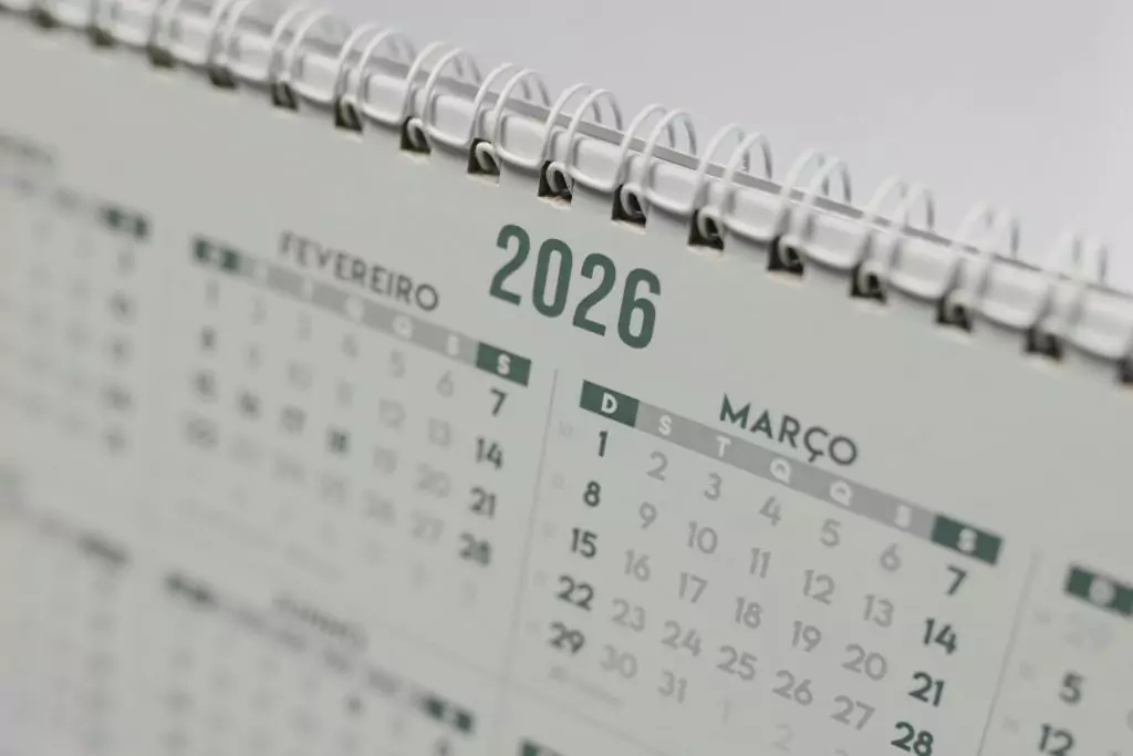 Почивни дни и официални празници през 2026